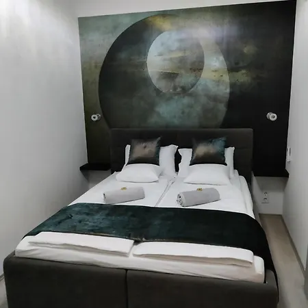 Belvaros & Apartmán *